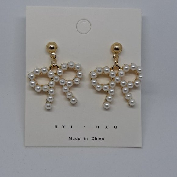 Pearl Bow Earrings Gold Tone Dangle Drop - Picture 7 of 7